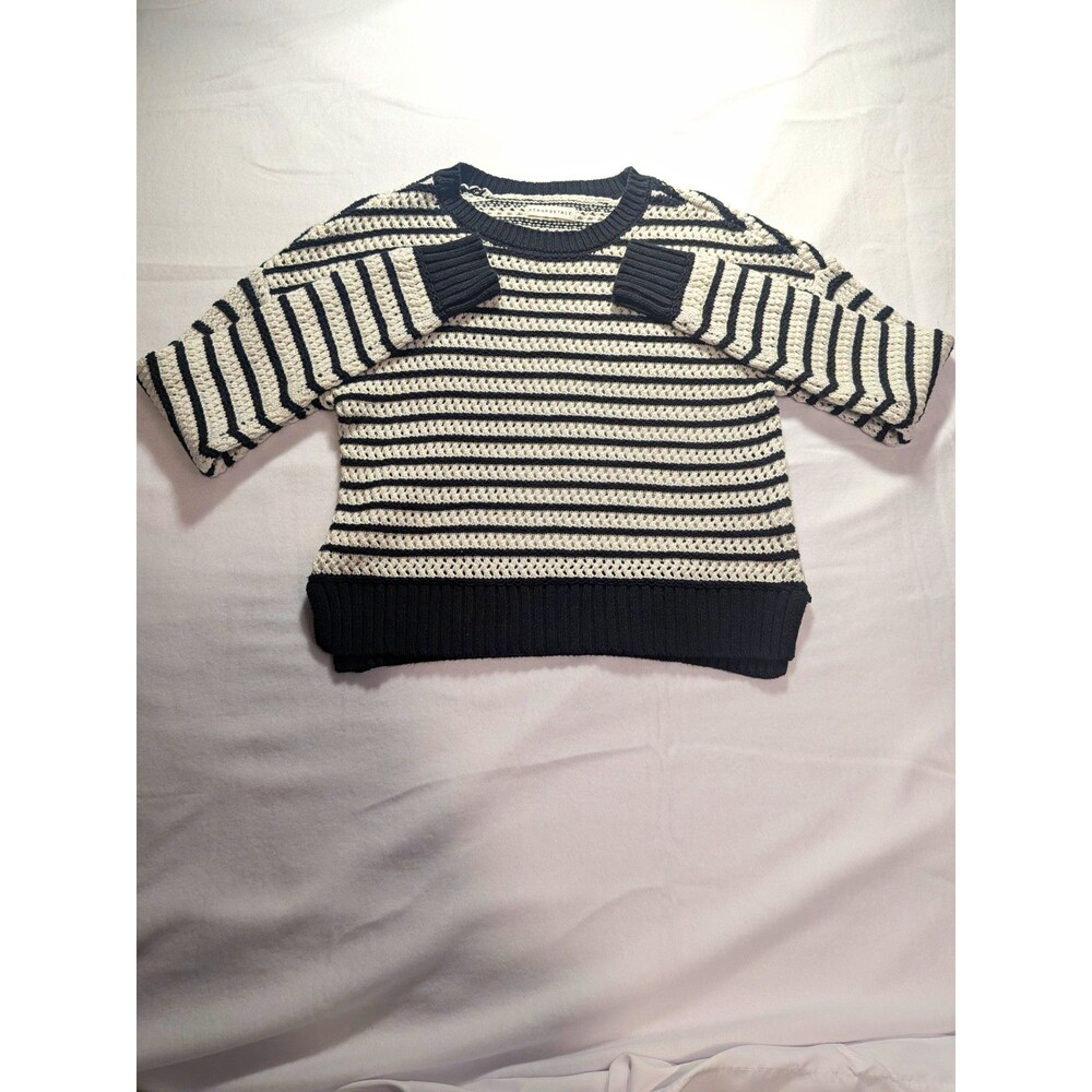 Aéropostale Women's Black/White Striped Knit Crew Neck Pullover Sweater XS